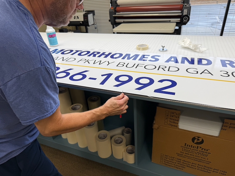 image-17 Sign trimming